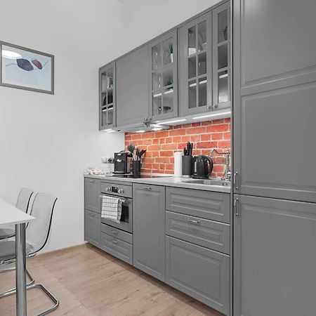 Roulette Apartment Вроцлав Екстериор снимка
