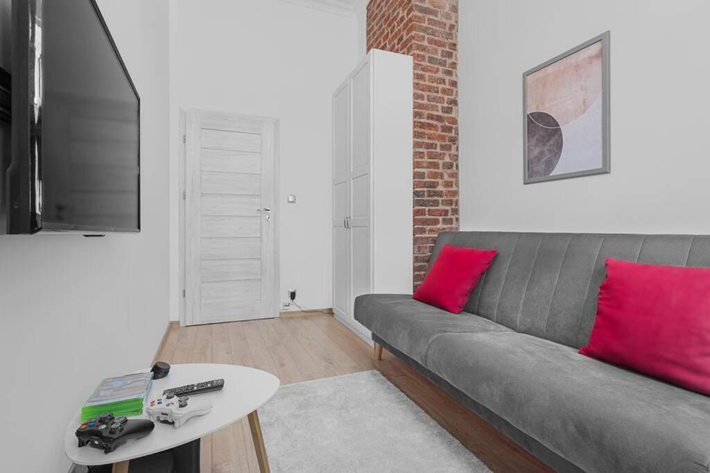 Roulette Apartment Вроцлав Екстериор снимка